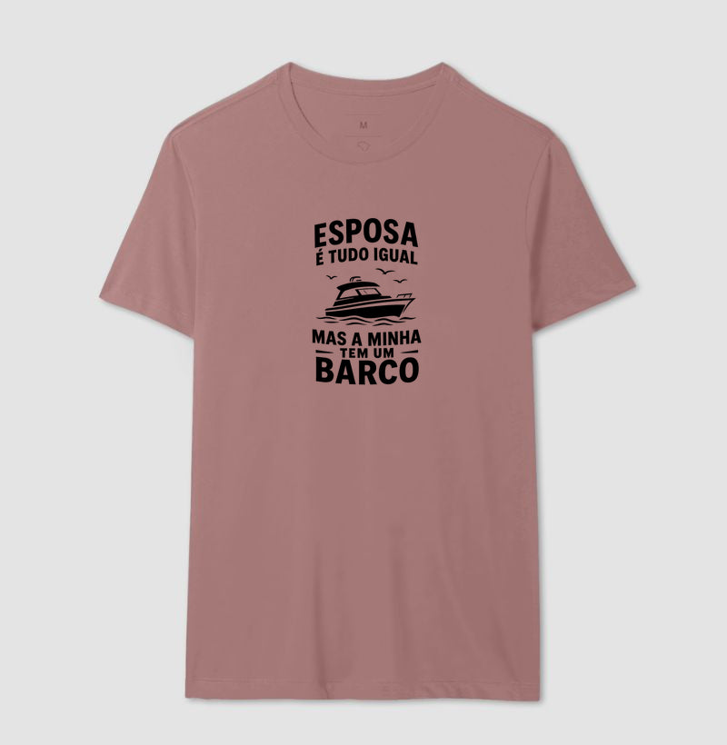 Esposa é tudo igual, mas a minha tem um barco