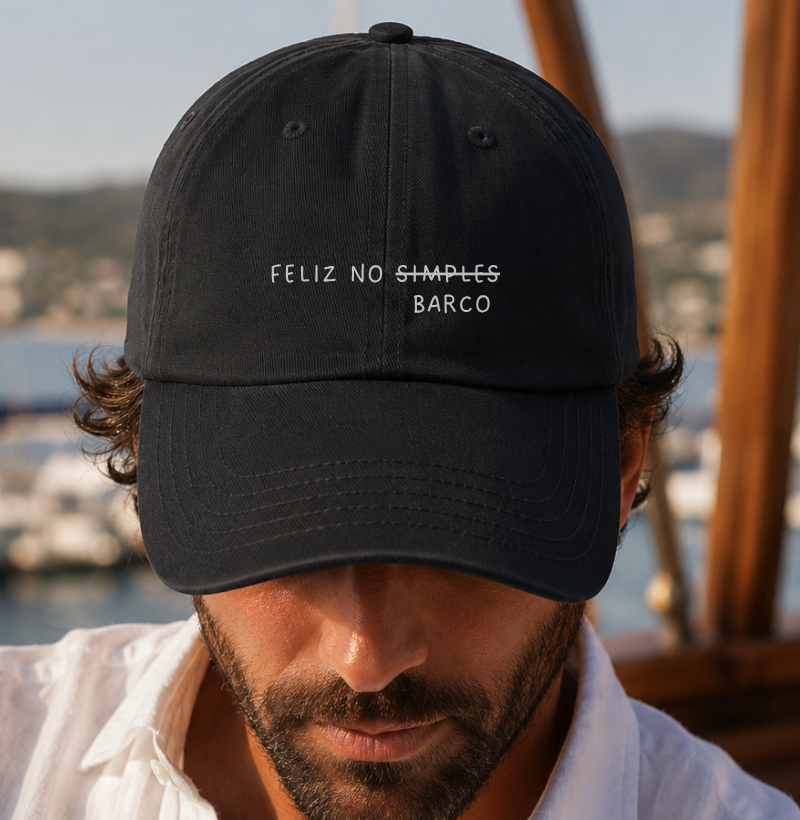 Feliz no Barco boné